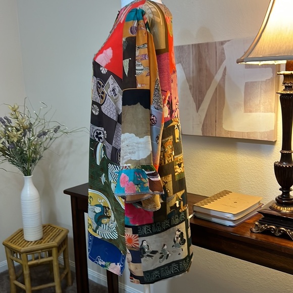 Johnny Was luxe boho style blouse  size medium see measurements - Picture 4 of 9